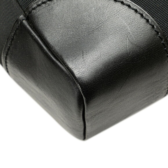 GUCCI Black Leather Shoulder Bag - Picture 4 of 13